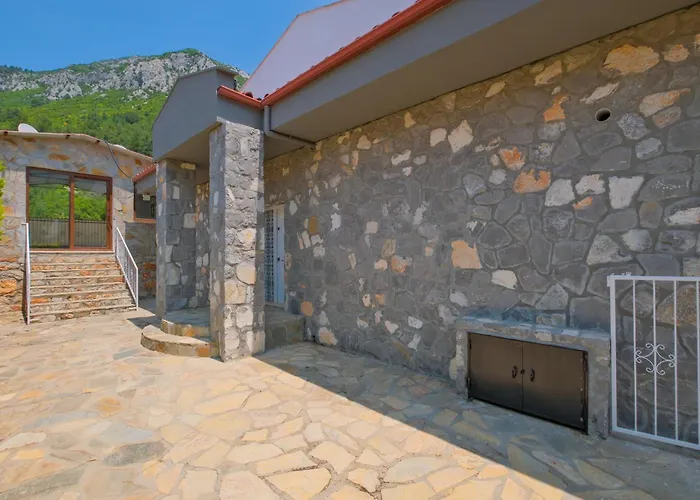 Вилла Albina Узюмлю